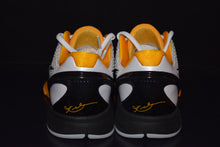 Load image into Gallery viewer, Nike Kobe 6 Protro White Del Sol