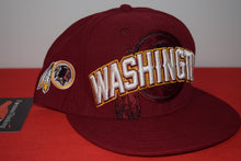 Load image into Gallery viewer, NFL New Era Washington Redskins Script Fitted 59Fifty