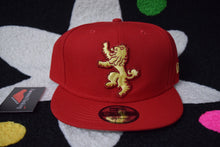 Load image into Gallery viewer, GOT X New Era Game of Thrones House Lannister Snapback 9Fifty