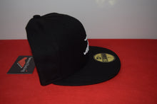 Load image into Gallery viewer, Bruce Lee X New Era Silhouette Fitted Hat 59Fifty