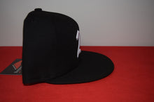 Load image into Gallery viewer, New Era 2Pac Script Snapback 9Fifty