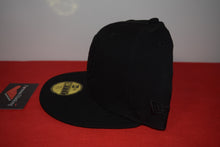 Load image into Gallery viewer, NJPW X New Era New Japan Pro Wrestling Black Logo Fitted 59Fifty