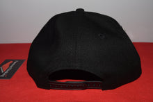 Load image into Gallery viewer, Friends X New Era Snapback 9Fifty