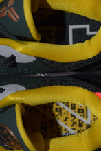 Load image into Gallery viewer, Nike Kobe 5 Protro EYBL