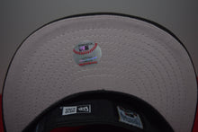 Load image into Gallery viewer, MLB New Era Cleveland Indians Chief Wahoo Black Orange Feather Fitted 59Fifty