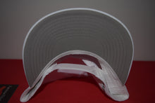 Load image into Gallery viewer, Masters Logo Performance Snapback Hat By American Needle