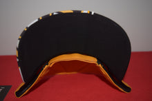 Load image into Gallery viewer, NHL New Era Boston Bruins Velcroback 9Forty