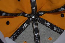 Load image into Gallery viewer, NHL New Era Boston Bruins Velcroback 9Forty