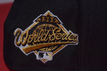 Load image into Gallery viewer, MLB New Era Cleveland Indians Chief Wahoo 95 World Series BR Fitted 59Fifty