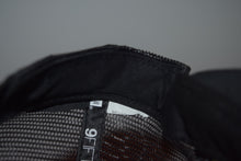 Load image into Gallery viewer, New Era Hawaiian Style Mesh Snapback 9Fifty