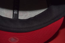 Load image into Gallery viewer, MLB New Era Cleveland Indians Chief Wahoo Fitted 59Fifty VINTAGE