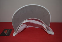 Load image into Gallery viewer, Masters Berckmans 1934 White Plate Snapback Hat