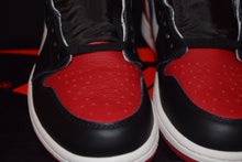 Load image into Gallery viewer, Air Jordan 1 Bred Toe