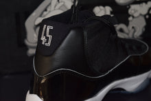 Load image into Gallery viewer, Air Jordan 11 Space Jam