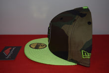 Load image into Gallery viewer, NHL New Era Boston Bruins Camo Fitted 59Fifty SAMPLE