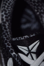 Load image into Gallery viewer, Nike Kobe 6 Protro Mambacita