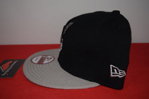 MLB New Era Cleveland Indians Grey Wahoo Snapback 9Fifty