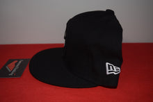 Load image into Gallery viewer, New Era Yums Black White Fitted 59Fifty