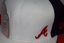 Load image into Gallery viewer, MLB New Era Atlanta Braves Chief Noc A Homa Split Fitted 59Fifty