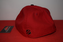 Load image into Gallery viewer, NHL New Era Chicago Blackhawks Red Black Fitted 59Fifty