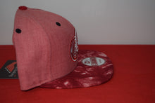 Load image into Gallery viewer, NHL New Era Detroit Red Wings Red Dye Design Lid Snapback 9Fifty