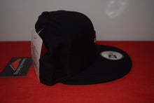 Load image into Gallery viewer, Playstation X New Era Snapback 9Fifty