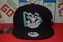 Load image into Gallery viewer, Monopoly X New Era Throwin Money Snapback 9Fifty