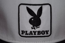 Load image into Gallery viewer, Playboy X New Era Snapback 9Forty A Frame