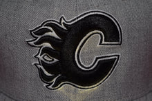 Load image into Gallery viewer, NHL New Era Calgary Flames Grey Fitted 59Fifty