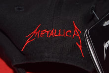 Load image into Gallery viewer, Metallica X New Era Black Logo Strapback 9Forty