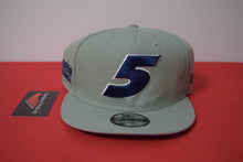 Load image into Gallery viewer, New Era Nascar Kyle Larson Snapback 9Fifty
