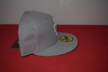 Load image into Gallery viewer, NHL New Era Toronto Maple Leafs White Grey Fitted 59Fifty