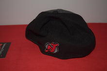 Load image into Gallery viewer, NHL New Era New Jersey Devils Stretch Fitted 39Thirty