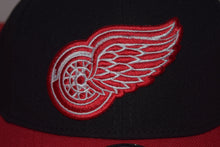 Load image into Gallery viewer, NHL New Era Detroit Red Wings Snapback 9Fifty