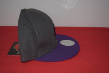 Load image into Gallery viewer, MLB New Era Cleveland Indians Chief Wahoo Purple Charcoal Snapback 9Fifty