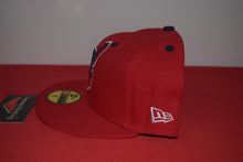 Load image into Gallery viewer, MLB New Era Cleveland Indians Chief Wahoo Red Feather Fitted 59Fifty