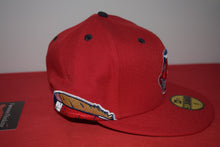 Load image into Gallery viewer, MLB New Era Cleveland Indians Chief Wahoo Red Feather Fitted 59Fifty