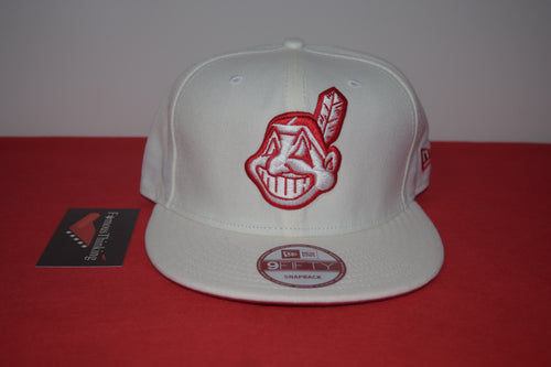 MLB New Era Cleveland Indians Chief Wahoo White Snapback 9Fifty