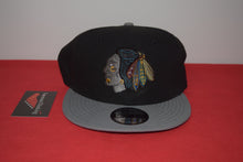 Load image into Gallery viewer, NHL New Era Chicago Blackhawks Snapback 9Fifty