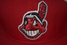 Load image into Gallery viewer, MLB New Era Cleveland Indians Artist Chief Wahoo Splatter Fitted 59Fifty