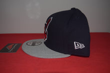 Load image into Gallery viewer, MLB New Era Cleveland Indians Chief Wahoo Snapback 9Fifty