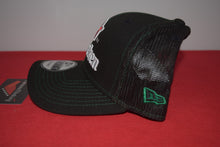 Load image into Gallery viewer, New Era Heineken Mesh Snapback 9Forty