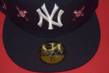 Load image into Gallery viewer, MLB Spike Lee X New Era New York Yankees Crossed Bats Fitted 59Fifty