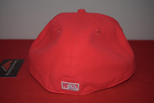 Load image into Gallery viewer, MLB New Era Cleveland Indians Chief Wahoo Salmon Fitted 59Fifty