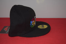 Load image into Gallery viewer, Takashi Murakami X New Era Logo Flower Fitted 59Fifty