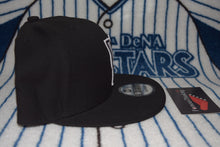 Load image into Gallery viewer, NPB New Era Yokohama DeNa Baystars Snapback 9Fifty SAMPLE
