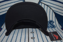 Load image into Gallery viewer, NPB New Era Yokohama DeNa Baystars Snapback 9Fifty SAMPLE