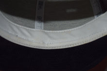 Load image into Gallery viewer, Fitted Hawaii New Era Coat Of Arms Black Snapback 9Fifty