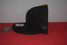 Load image into Gallery viewer, Fitted Hawaii New Era Snapback 9Fifty