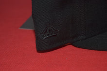 Load image into Gallery viewer, Fitted Hawaii New Era Snapback 9Fifty